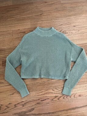 Hollister Light Sage Green Waffle Knit Cropped Sweater
